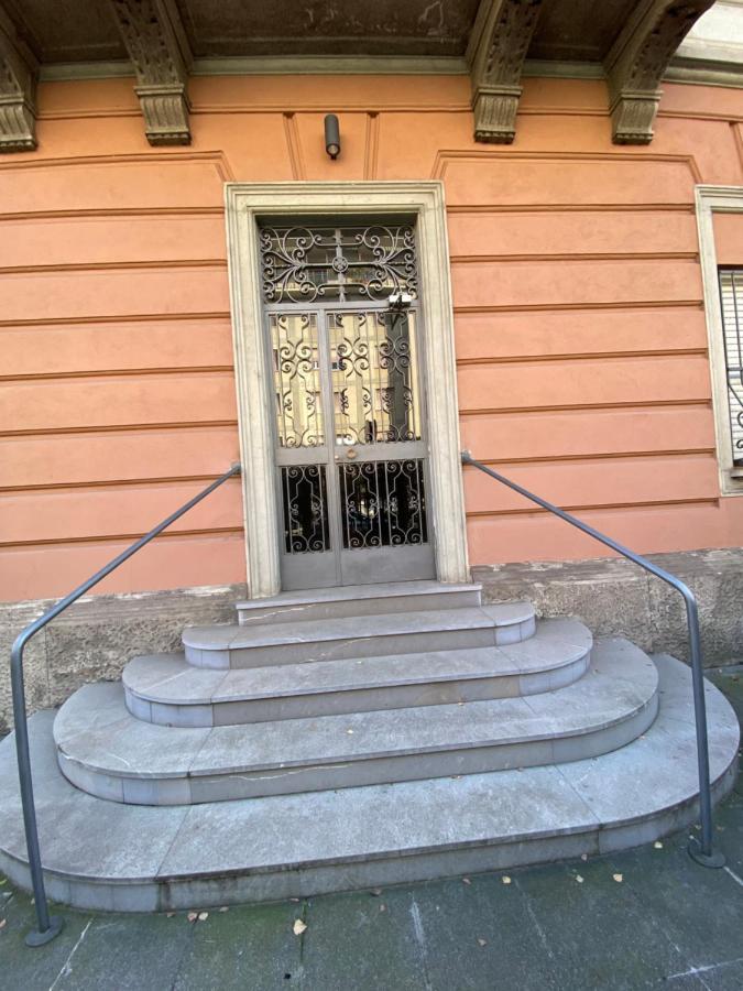 Elegante Appartamento In Centro Bergamo Exterior foto